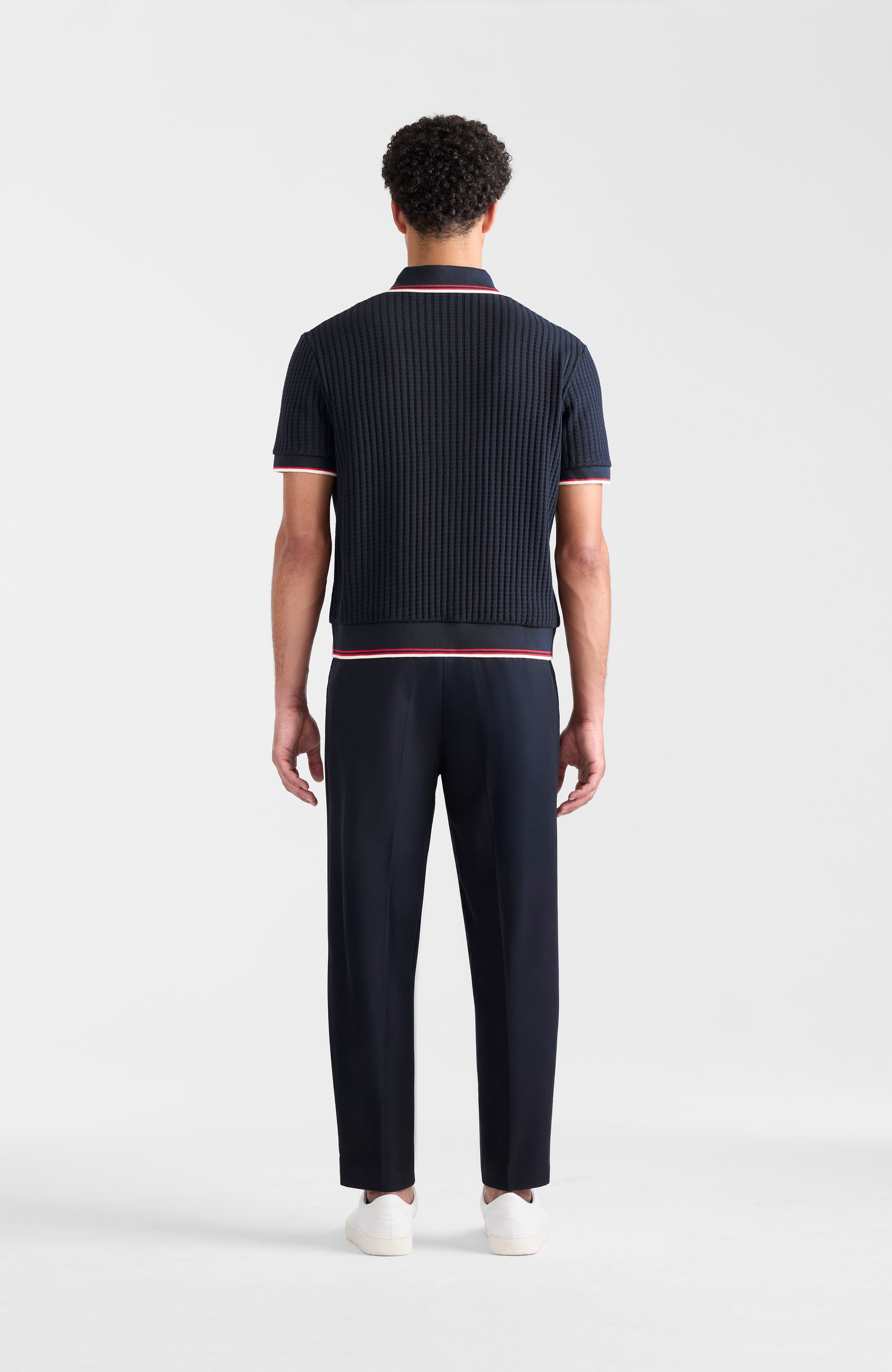 ESTABAN(에스타반)